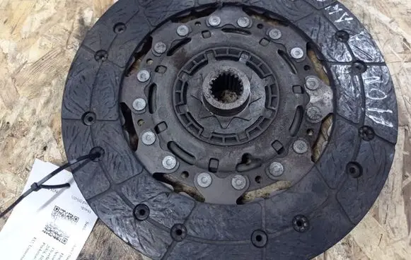 Clutch pressure plate