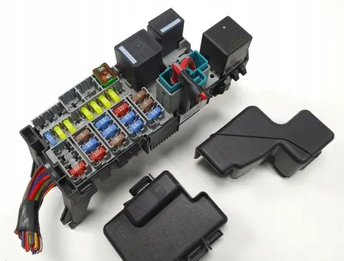 Volvo V60 Fuse module 30659288