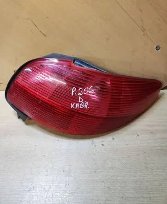 Peugeot 206 Rear/tail lights 2531D