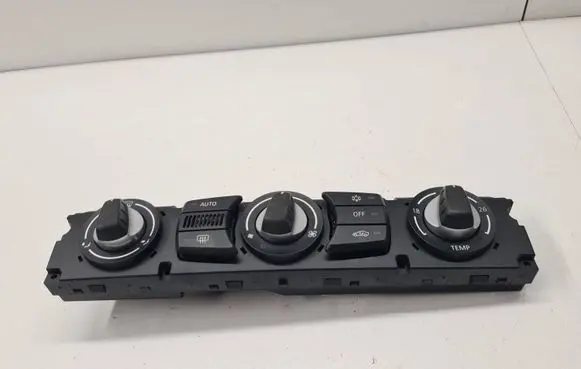 BMW 5 E60 E61 Climate control unit 9177712 90025229 1390472