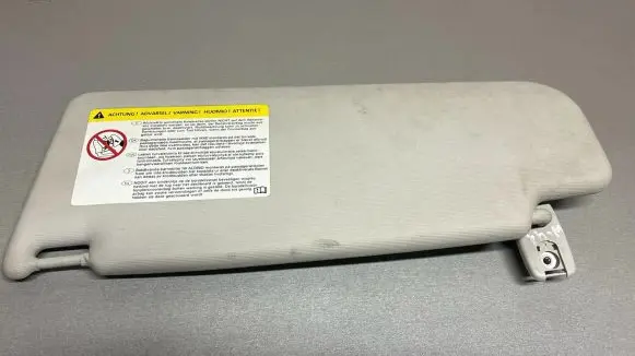 Toyota RAV 4 (XA30) Sun visor 3C0857552