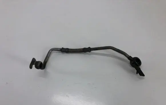 Citroen DS5 Turbo turbocharger oiling pipe/hose 9682740880