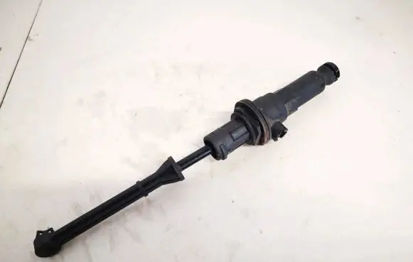 Renault Laguna III Clutch master cylinder