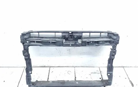 Volkswagen PASSAT B8 Radiator support slam panel 3G0805588L