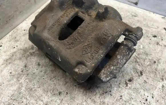 Renault Trafic II (X83) Front brake caliper