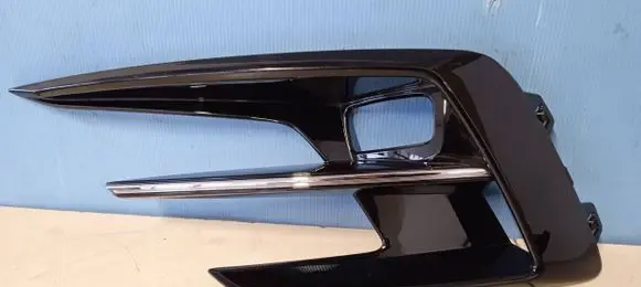 Front bumper lower grill