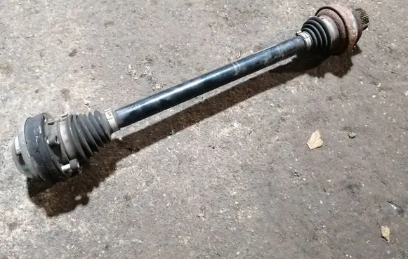 Audi Q5 SQ5 8R Rear driveshaft 8R0501203C