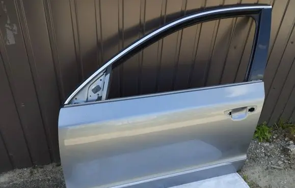 Skoda Superb B6 (3T) Front door