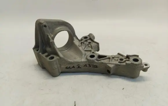 Mercedes-Benz GLA H247 Driveshaft support bearing bracket A2822232600
