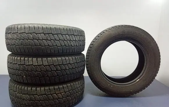 Peugeot Expert R17 C winter tire 6938112613396