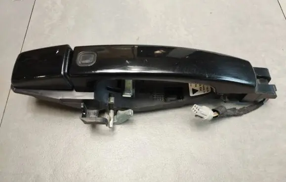 Land Rover Range Rover Sport L320 Rear door exterior handle/bracket AH3224994DB 110324A 920146101