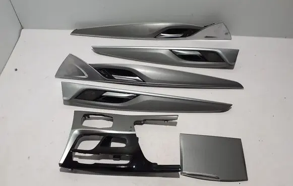 BMW 5 G30 G31 G38 Panel trim 8071700