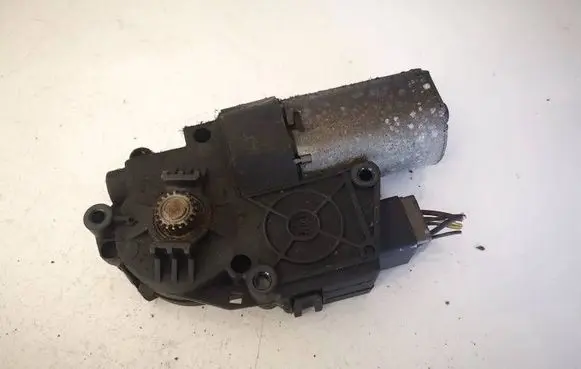 Volvo XC60 Sunroof motor/actuator 30799673