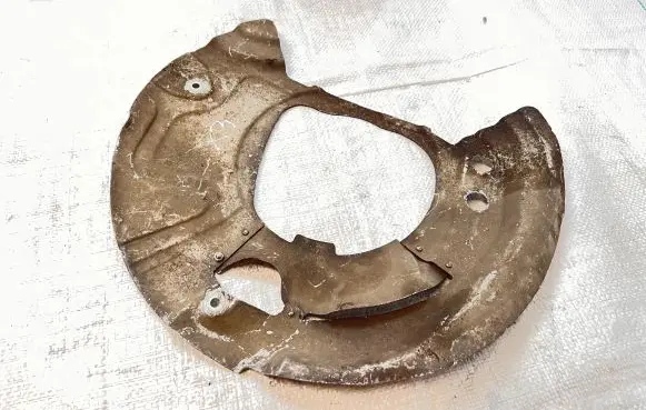 BMW X3 E83 Rear brake disc plate dust cover 