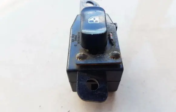 Electric window control switch