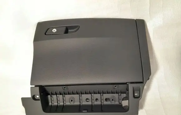 Audi A5 Glove box 8W1880302