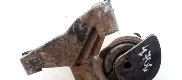 Volvo S40, V40 Engine mount bracket MR290428