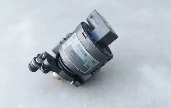 Mercedes-Benz E W210 Accelerator pedal position sensor 0205001303 A0115428717