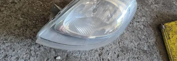 Opel Vivaro Headlight/headlamp 7700311371 89308690 91165719