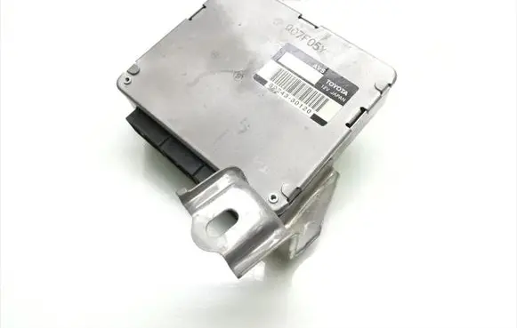 Lexus GS 300 350 430 450H Engine control unit/module 89243-30120