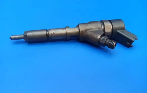 Citroen Xsara Fuel injector 0445110008 9635196580 3411051108718