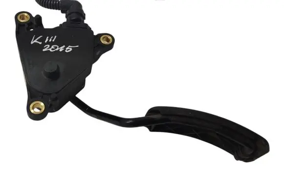 Renault Kangoo I Accelerator throttle pedal 8200436878