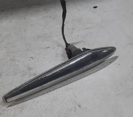 Alfa Romeo 159 Front fender indicator light 60691105