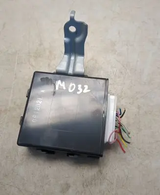 Toyota Prius (NHW20) Alarm control unit/module 8973047021