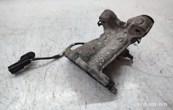 Opel Movano B Other engine bay part