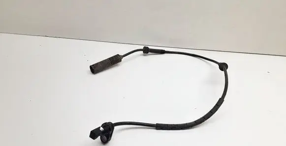BMW 1 E82 E88 ABS brake wheel speed sensor 10071161983