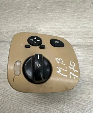 Mercedes-Benz C W203 Light switch A2035450904 24406574744 04055634