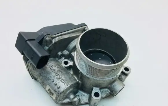 Volkswagen Golf V Throttle valve 06F133062J A2C53302056