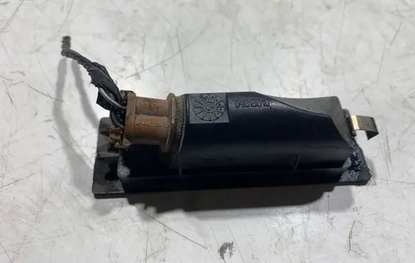 Alfa Romeo 147 Number plate light 04613010