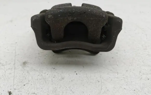 Nissan Juke II F16 Rear brake caliper