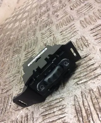Smart ForFour II W453 Headlight level height control switch 8200379685