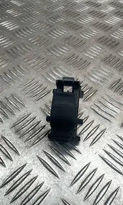 Toyota RAV 4 (XA40) Electric window control switch 8292A83