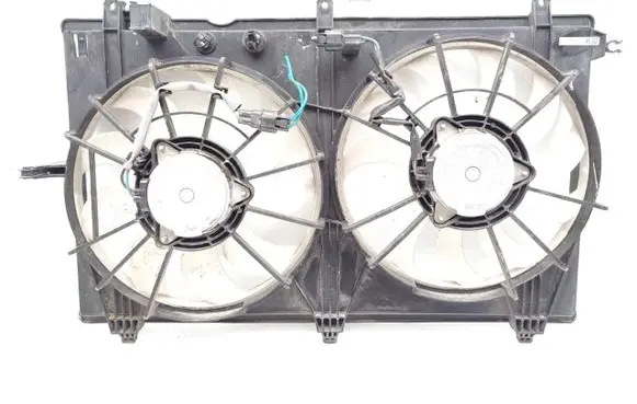 Mitsubishi Outlander Radiator cooling fan shroud 