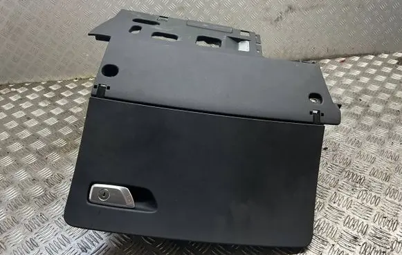Audi TT TTS RS Mk3 8S Glove box 8S2857035