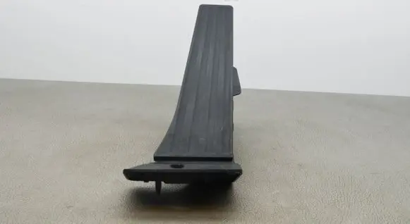 BMW 3 F30 F35 F31 Accelerator throttle pedal 6853176