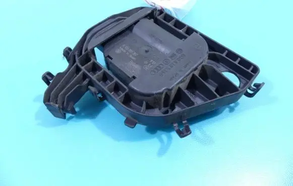 Skoda Fabia Mk2 (5J) A/C air flow flap actuator/motor 0132801357 IMPRK1306151