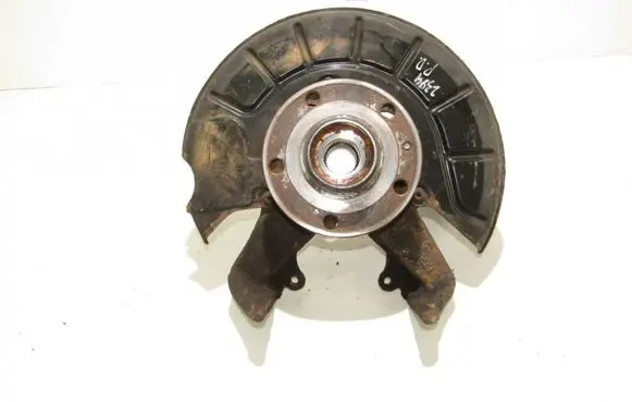 Volkswagen Golf VI Front wheel hub
