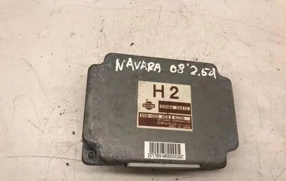 Nissan Navara D40 Gearbox control unit/module 33084 3X41C A58000