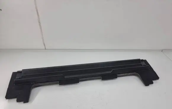 Volkswagen Tiguan Other trunk/boot trim element 5NN868077B
