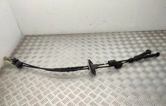 Hyundai i40 Gear shift cable linkage