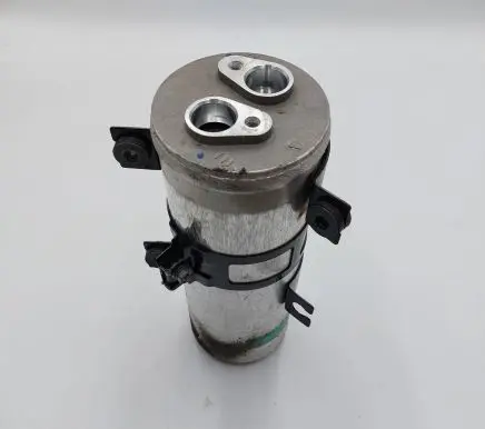 Nissan Leaf II (ZE1) Air conditioning (A/C) air dryer 924795SH0B