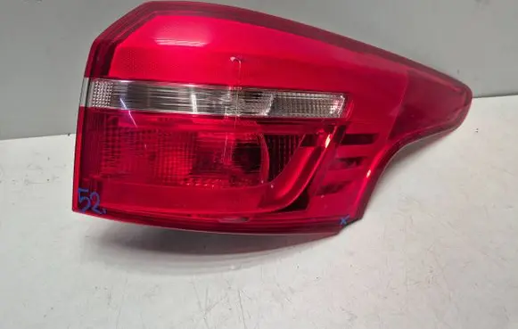 Ford Focus Rear/tail lights F1EB-13404-DA.BSP