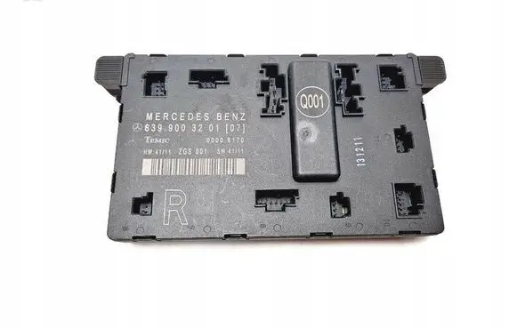 Mercedes-Benz Vito Viano W639 Door control unit/module 6399003201