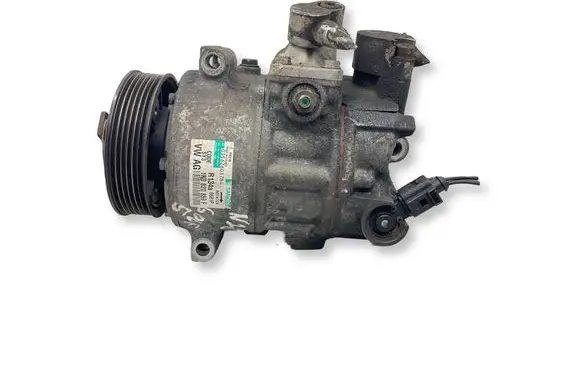 Volkswagen Golf V Air conditioning (A/C) compressor (pump) R134A8681P 035626037B4 1K0820859F
