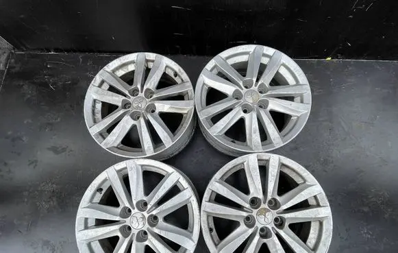 Mitsubishi ASX R17 alloy rim 
