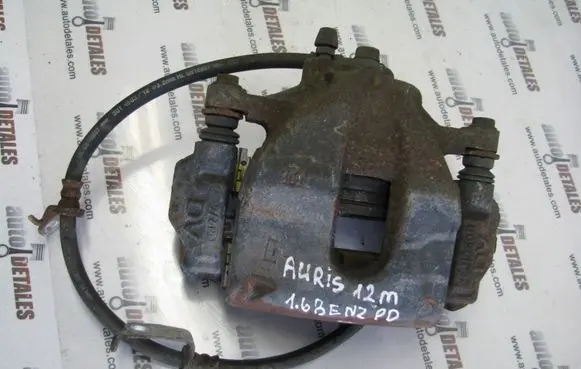 Toyota Auris E180 Front brake caliper
